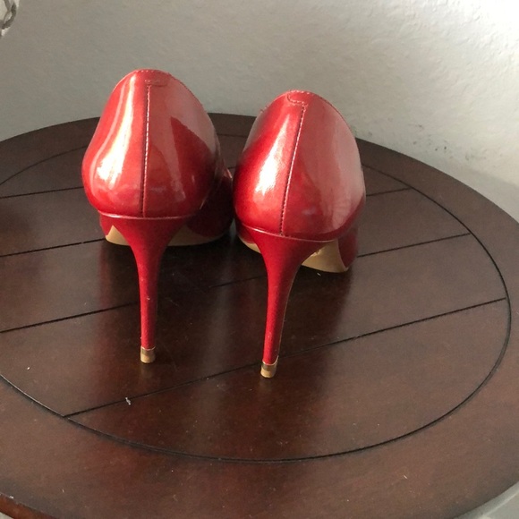 Red Michael Kors heels, size 10 - Picture 3 of 3